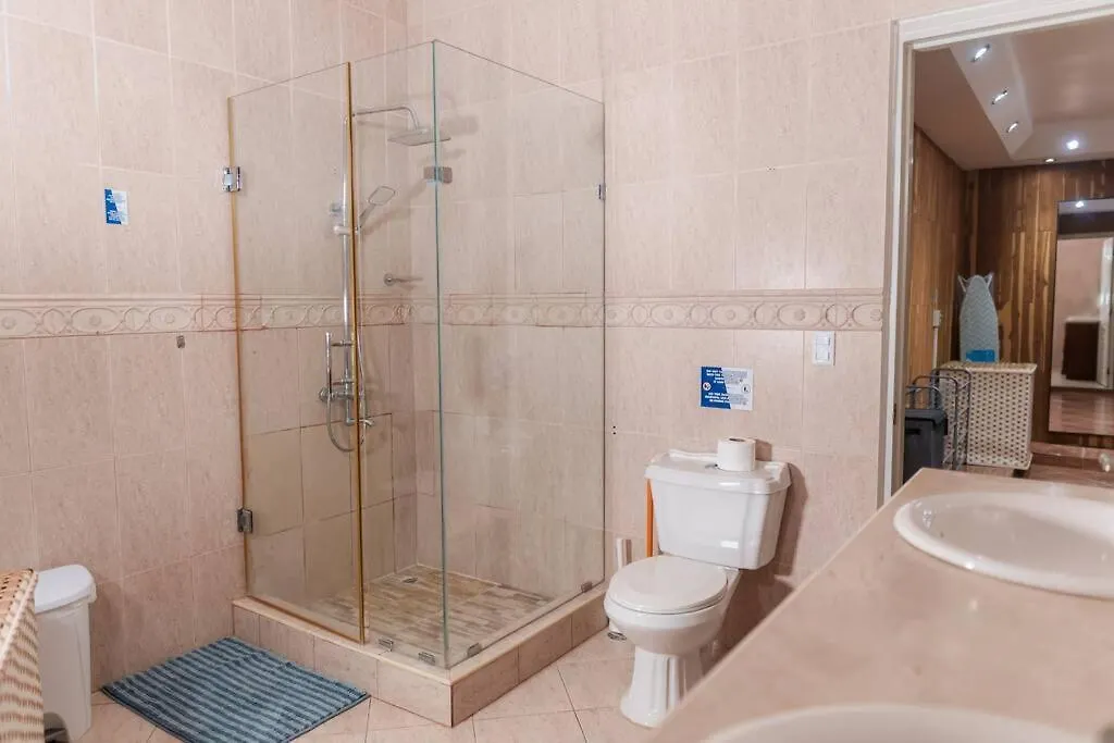 Beautiful 3 Bedroom Villa With Pool At Πουέρτο Πλάτα