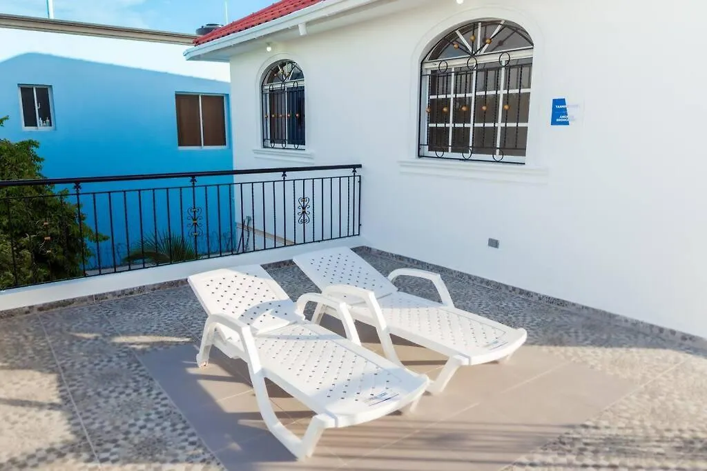 Beautiful 3 Bedroom Villa With Pool At بويرتو بلاتا