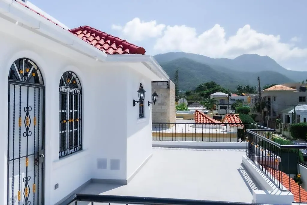Beautiful 3 Bedroom Villa With Pool At بويرتو بلاتا 0*,