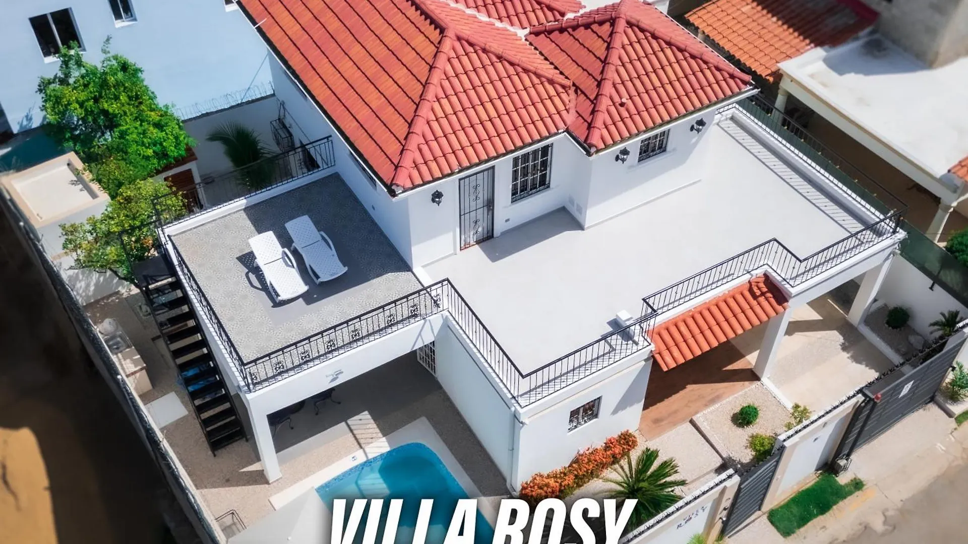 Beautiful 3 Bedroom Villa With Pool At بويرتو بلاتا